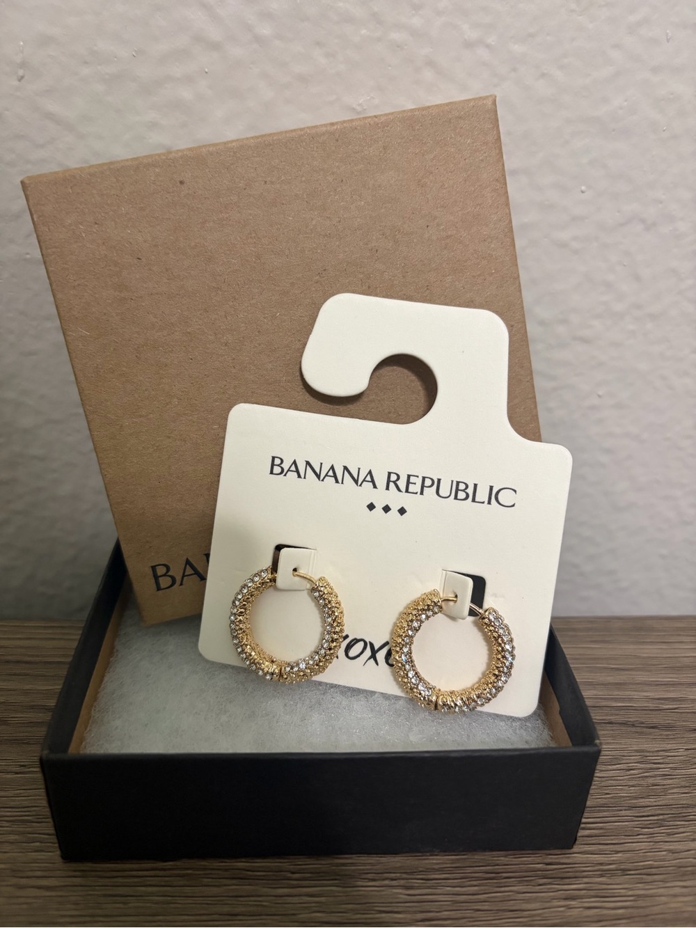 Banana Republic Sparkling Gold Pave Hoop Earrings